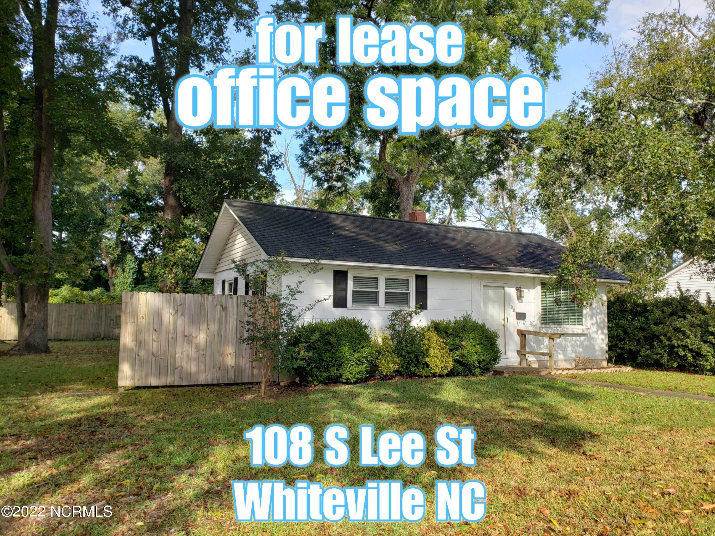 Commercial at 108 Lee Street Whiteville, North Carolina 28472 United States