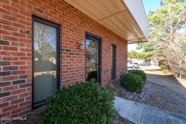 Commercial for Sale at 3011 Memorial Drive Greenville, North Carolina 27834 United States