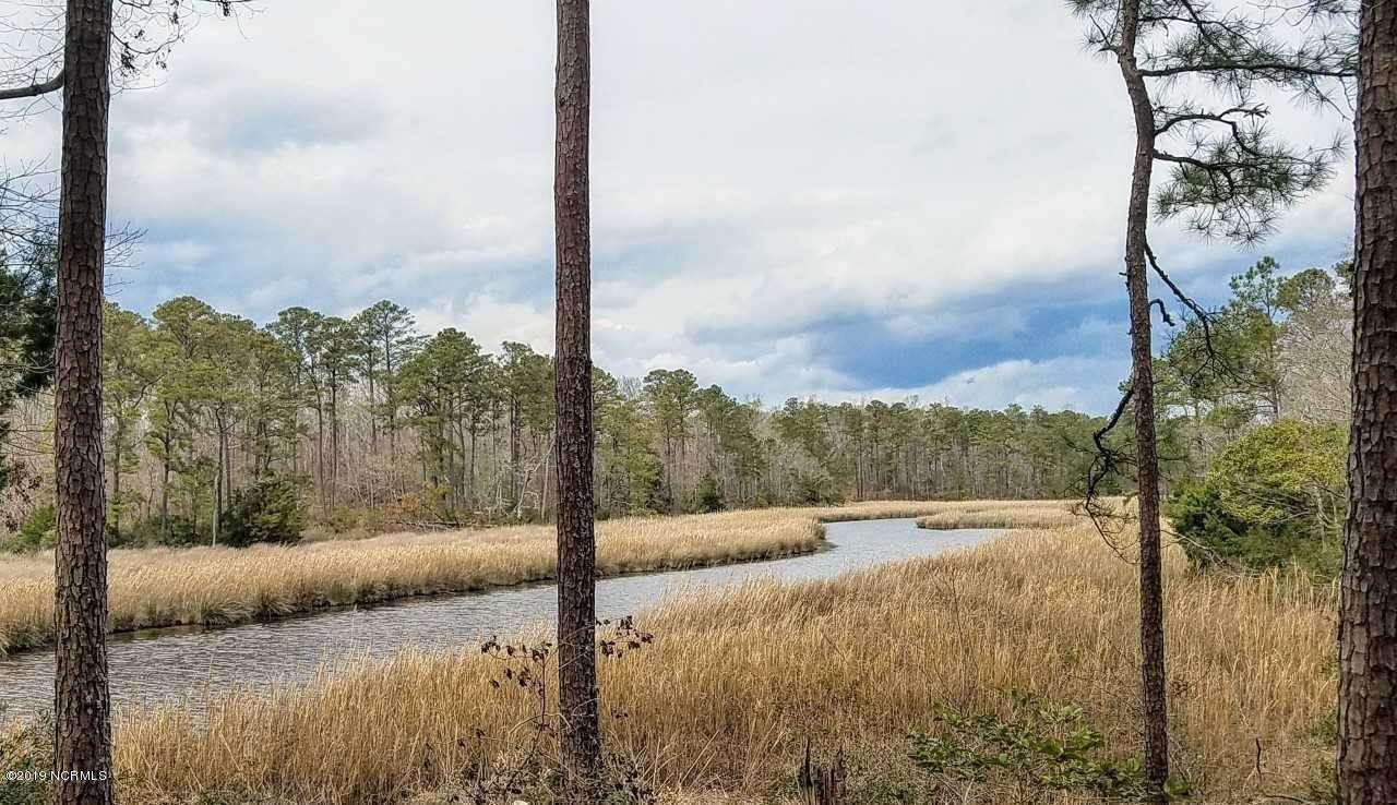 Land for Sale at 82 Point Court Minnesott Beach, North Carolina 28510 United States