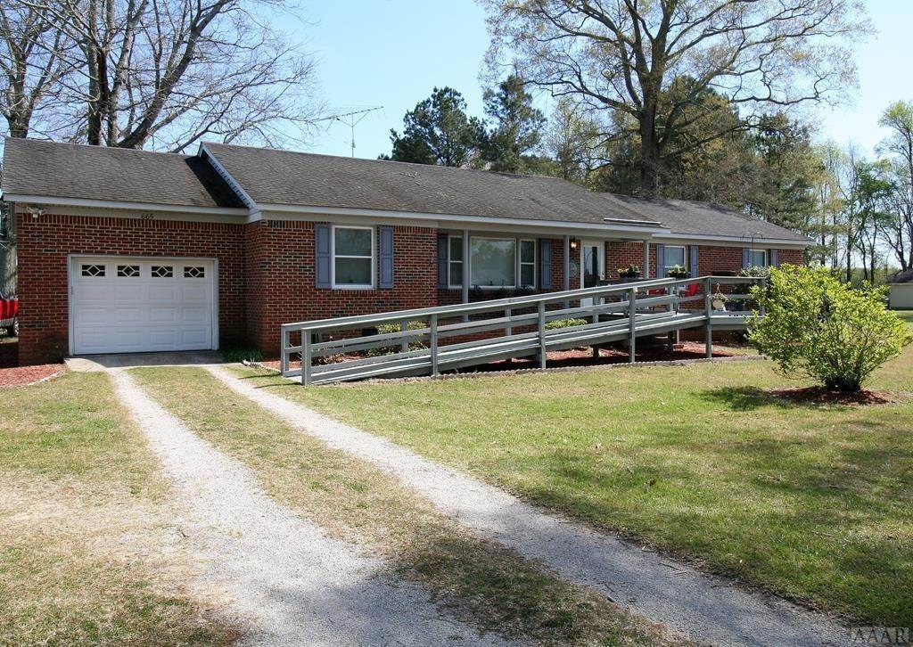Single Family Homes для того Продажа на 665 Mill Pond Road Roper, Северная Каролина 27970 Соединенные Штаты