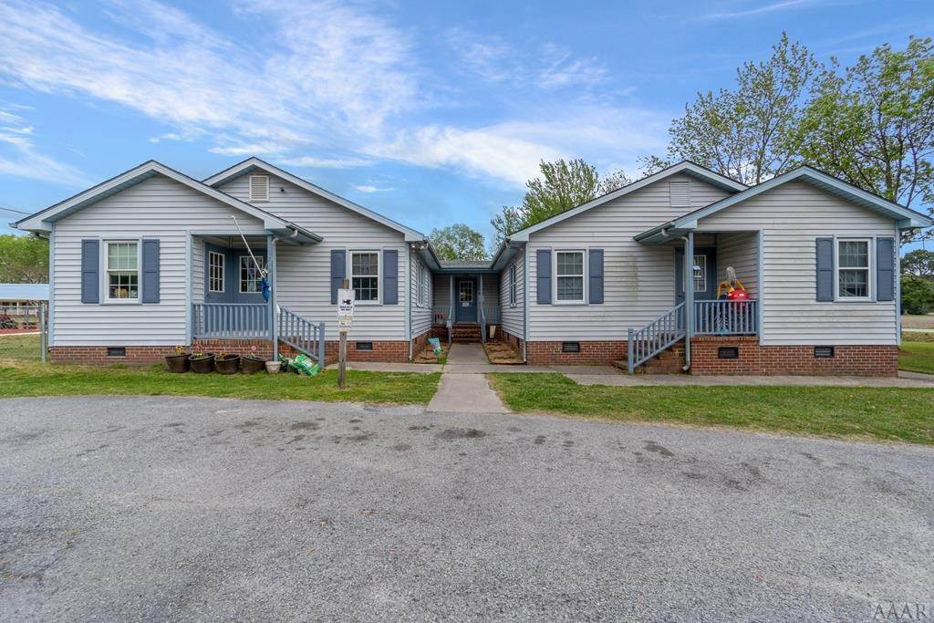 Single Family Homes for Sale at 1213 Harvey Point Road Hertford, North Carolina 27944 United States