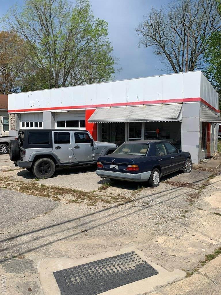 8. Commercial for Sale at 200 Jefferson Street Jackson, North Carolina 27845 United States