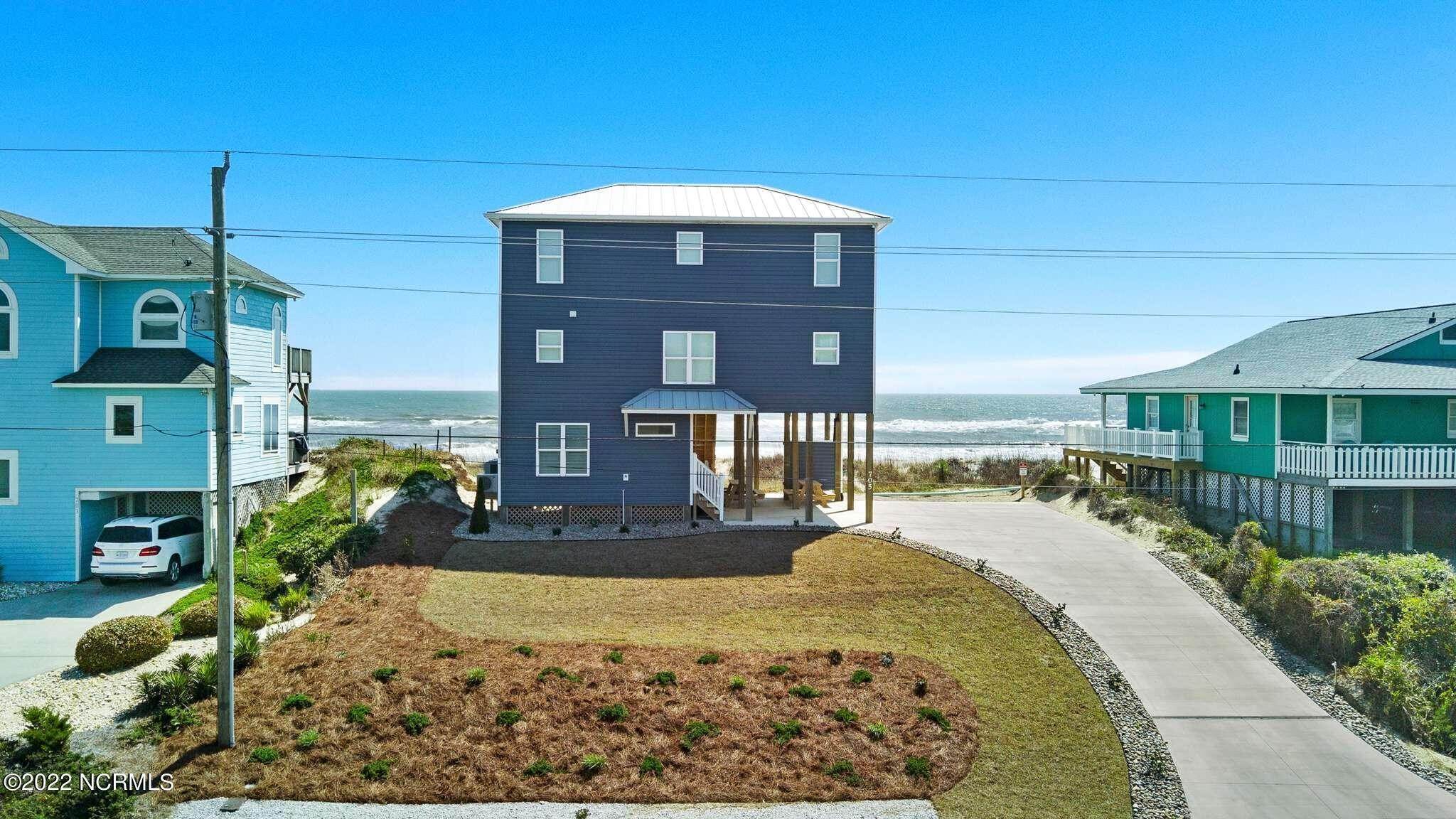 Single Family Homes для того Продажа на 705 Ocean Drive Emerald Isle, Северная Каролина 28594 Соединенные Штаты