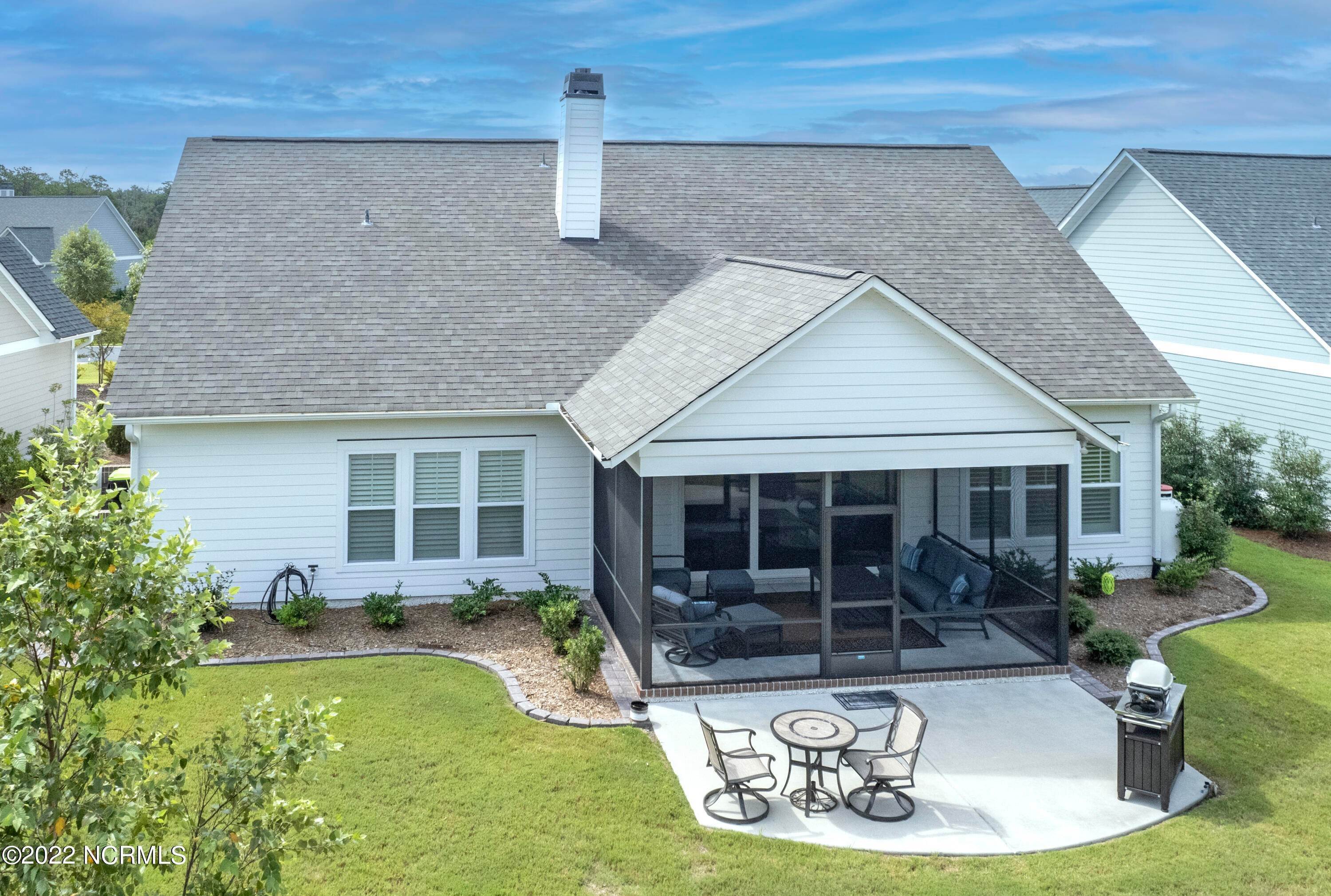5. Single Family Homes for Sale at 4372 Devonswood Drive Southport, North Carolina 28461 United States