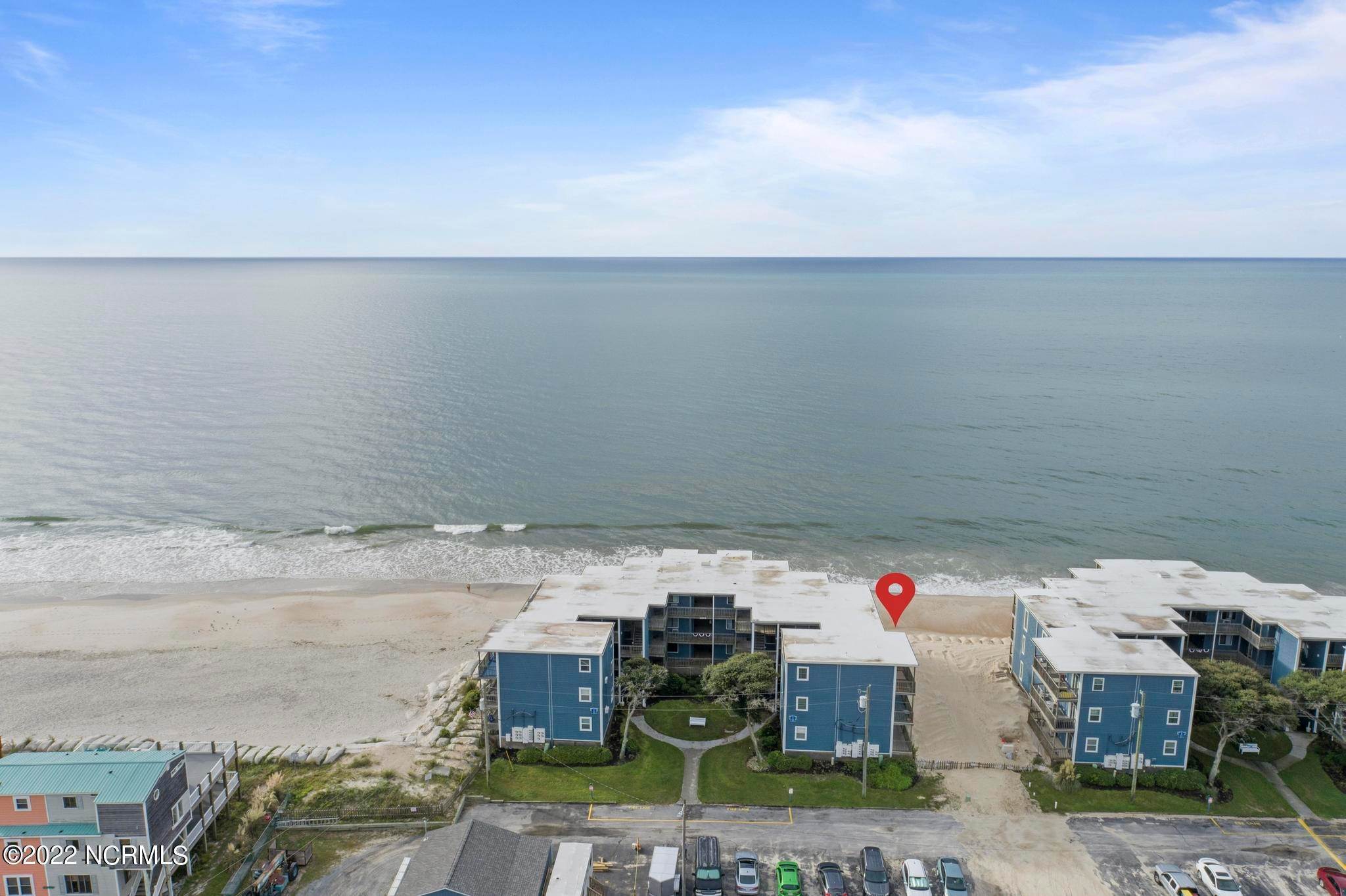 4. Condominiums for Sale at 2264 New River Inlet Drive N Topsail Beach, North Carolina 28460 United States