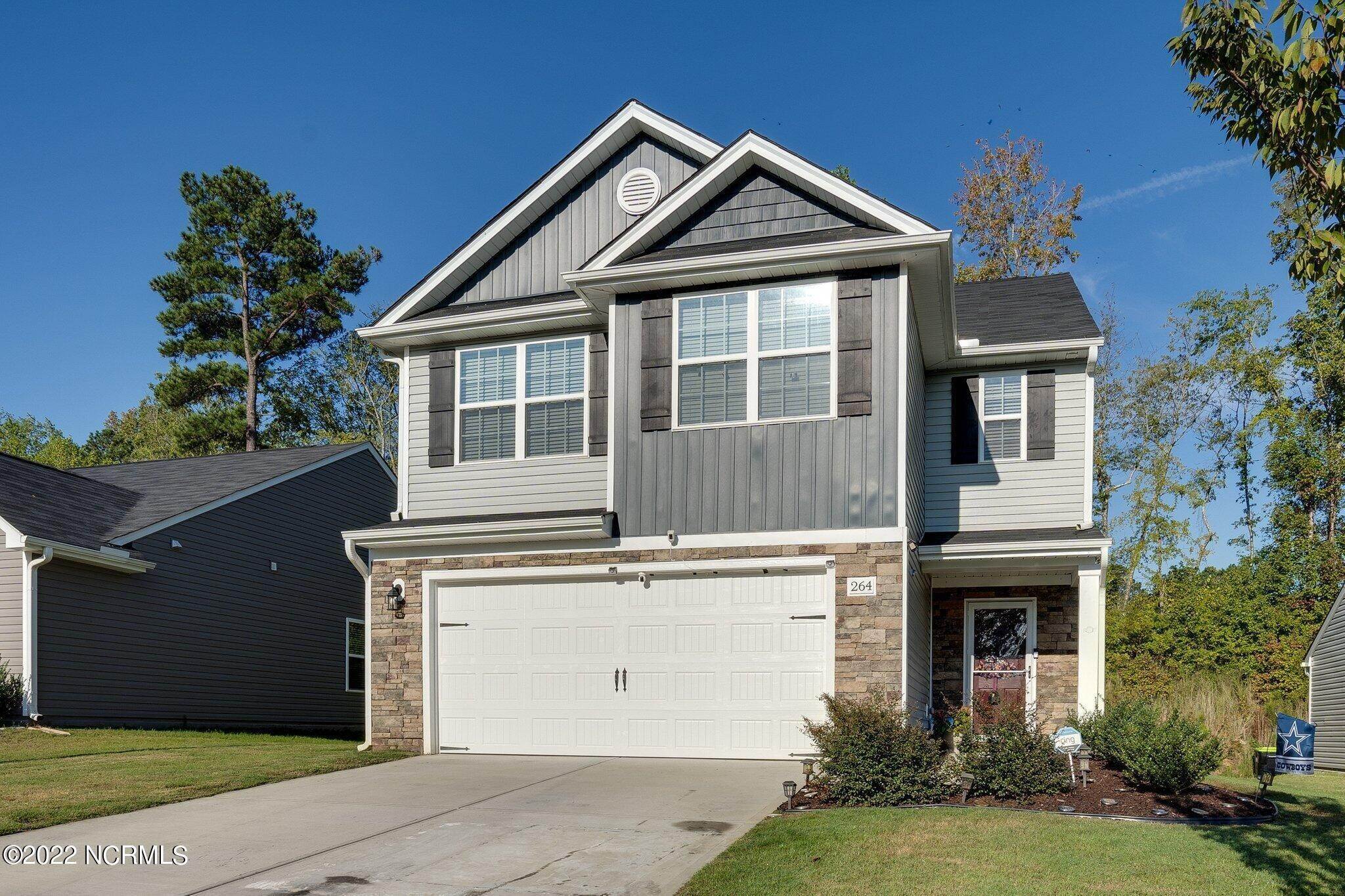 Single Family Homes for Sale at 264 Rustling Way Zebulon, North Carolina 27597 United States