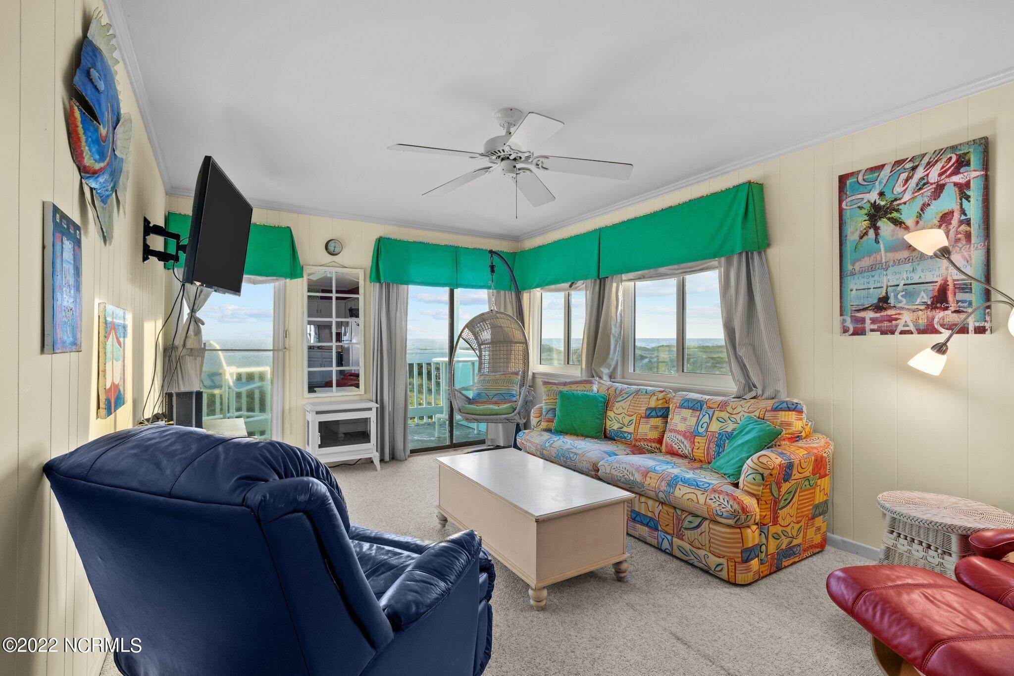 3. Condominiums for Sale at 301 Commerce Way Atlantic Beach, North Carolina 28512 United States