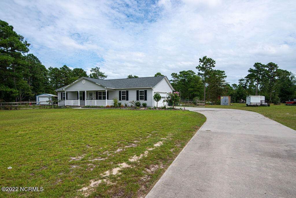 4. Single Family Homes at 166 Van Riggs Road Hubert, North Carolina 28539 United States