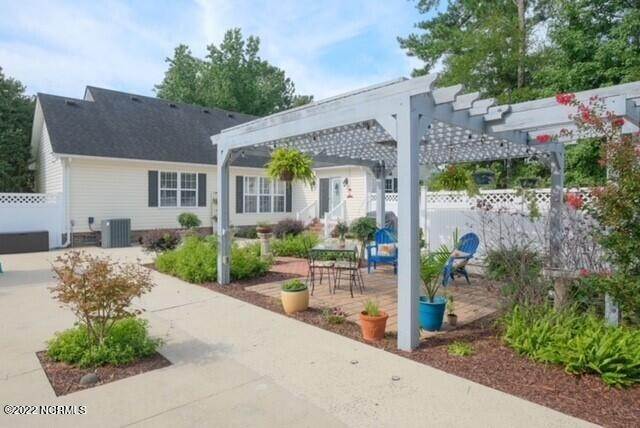 8. Single Family Homes for Sale at 118 Kimberly Drive Edenton, North Carolina 27932 United States