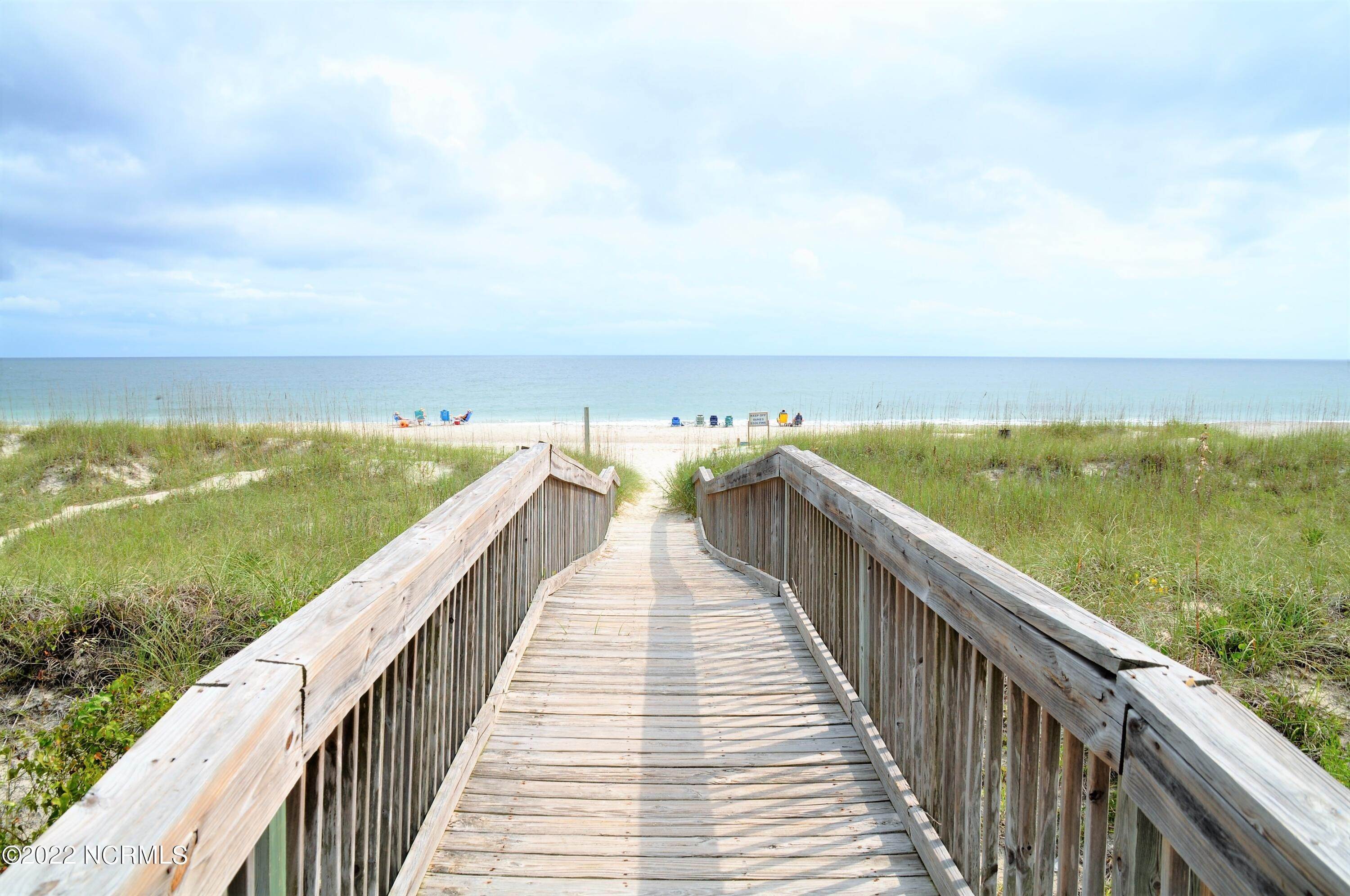 12. Land for Sale at 1042 Ocean Boulevard Holden Beach, North Carolina 28462 United States