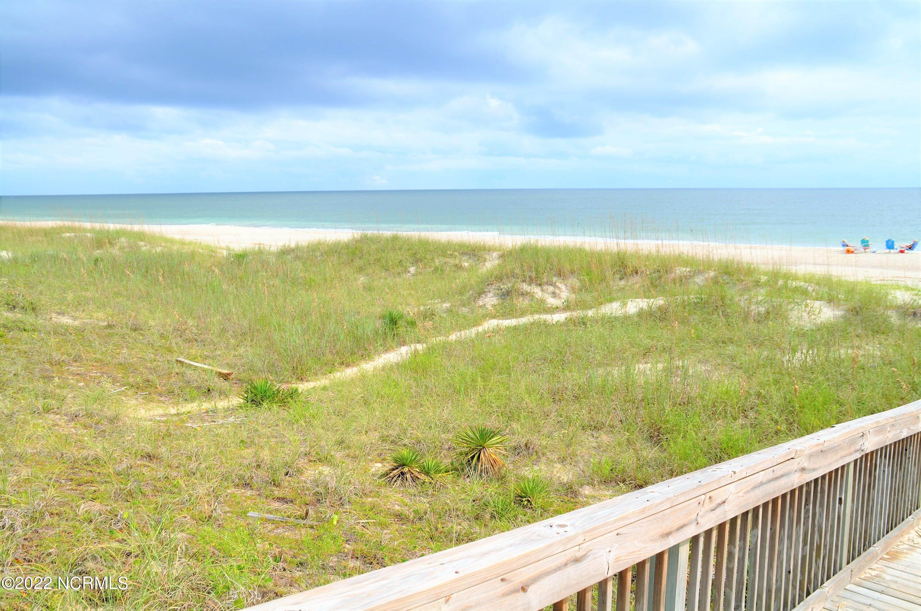 13. Land for Sale at 1042 Ocean Boulevard Holden Beach, North Carolina 28462 United States