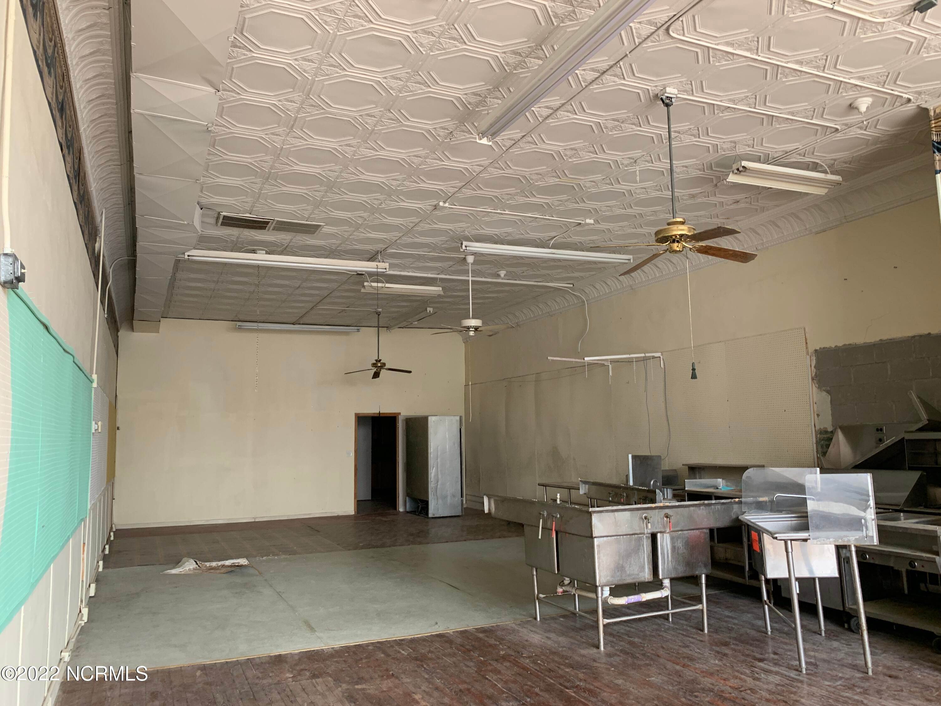 3. Commercial for Sale at 107 Raiford St Street Selma, North Carolina 27576 United States