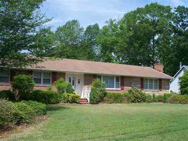 Single Family Homes at 1005 Sioux Drive Jacksonville, North Carolina 28540 United States