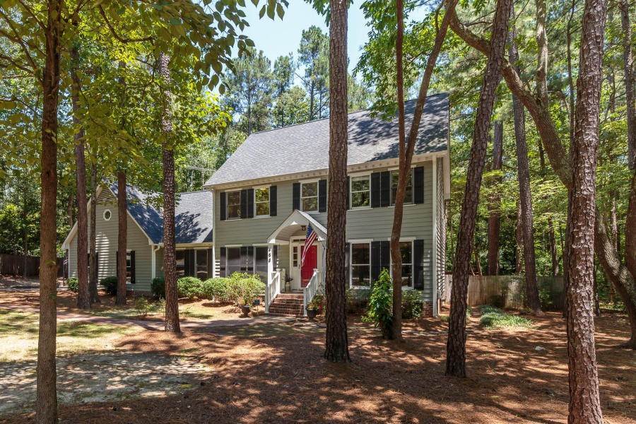 2. Single Family Homes at 465 Hedgelawn Way Southern Pines, North Carolina 28387 United States