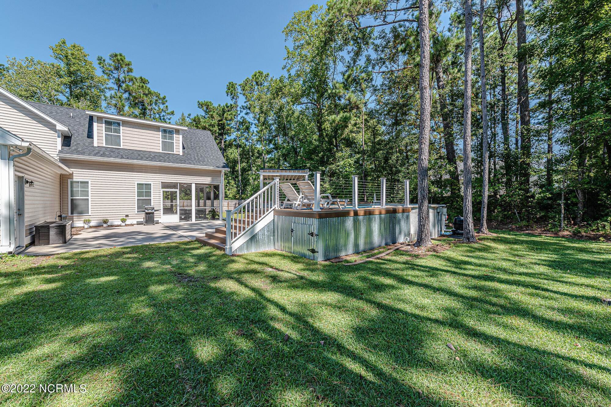 8. Single Family Homes for Sale at 779 Dan Owen Drive Hampstead, North Carolina 28443 United States