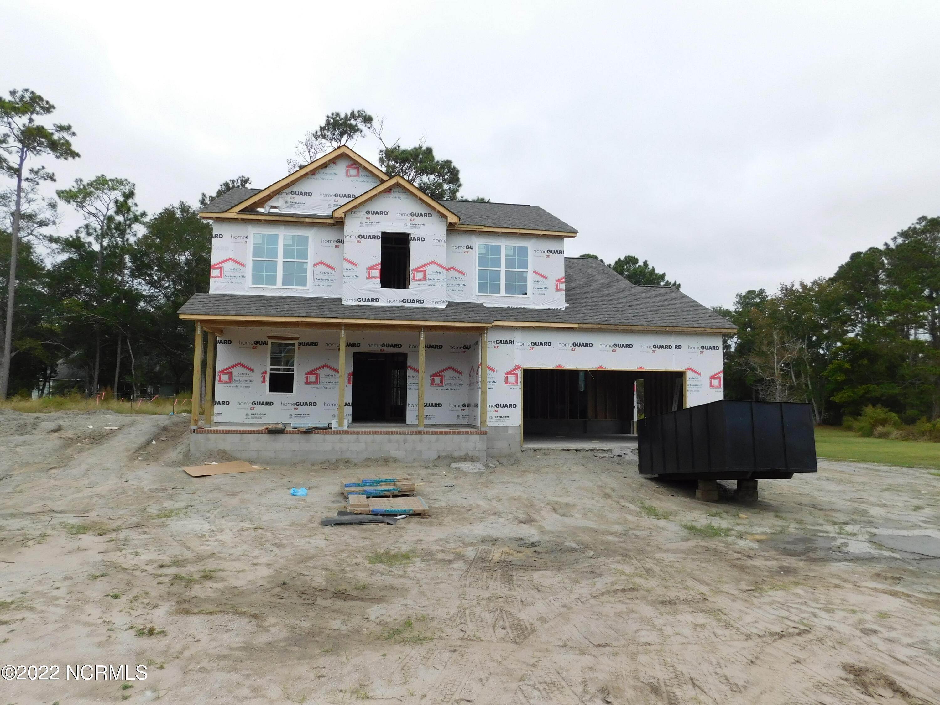 Single Family Homes for Sale at 306 Ardan Oaks Drive Cape Carteret, North Carolina 28584 United States