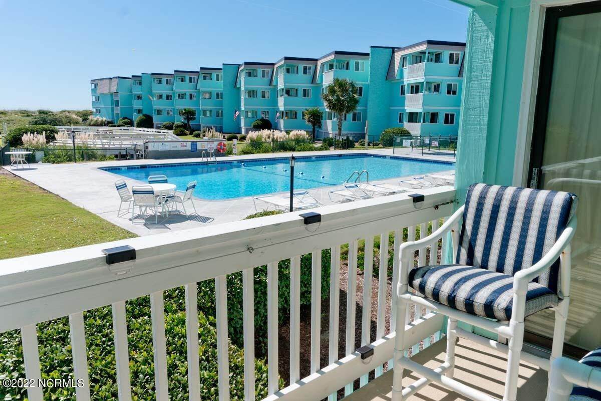 Condominiums for Sale at 301 Commerce Way Drive Atlantic Beach, North Carolina 28512 United States