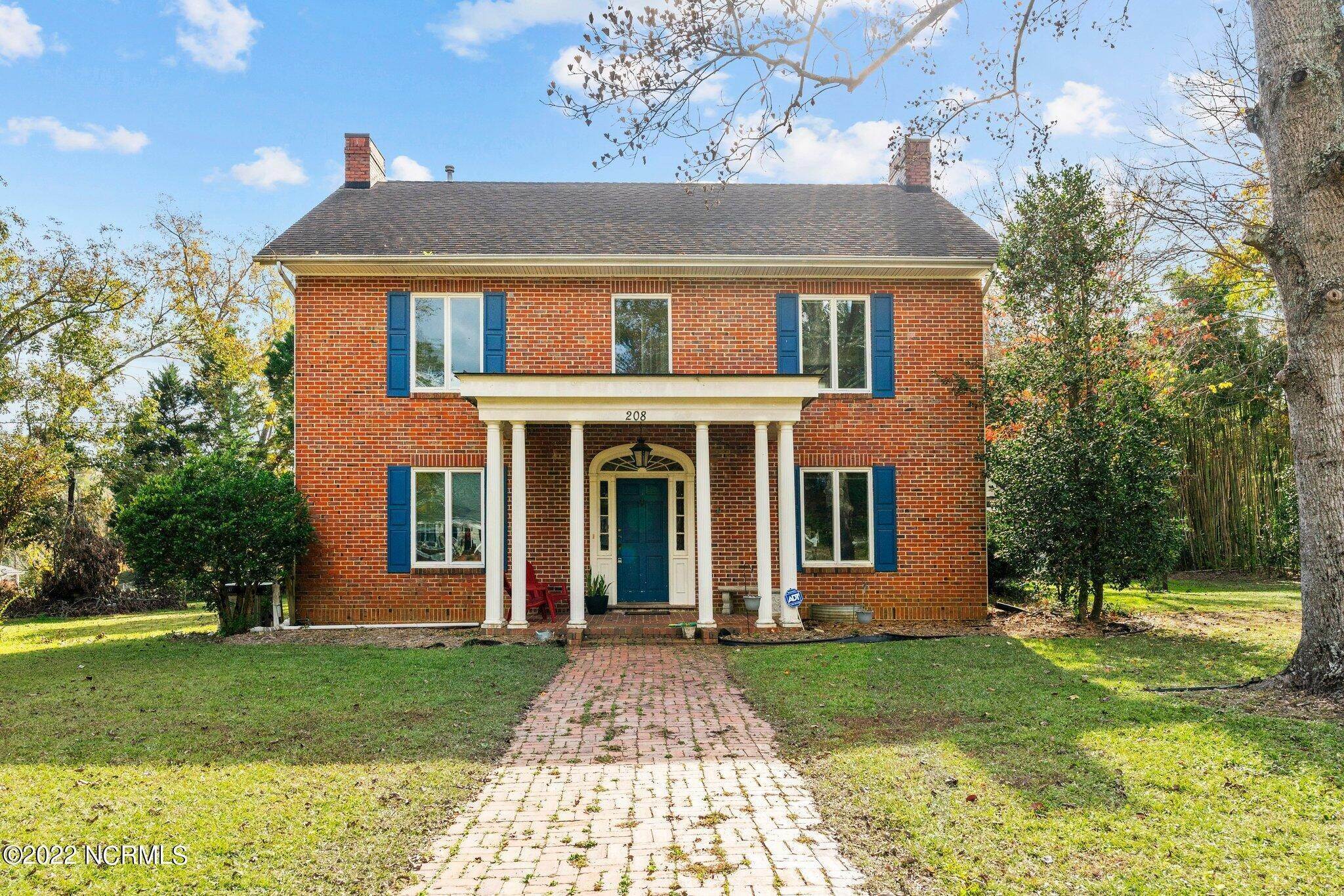 Single Family Homes for Sale at 208 Front Street Lillington, North Carolina 27546 United States