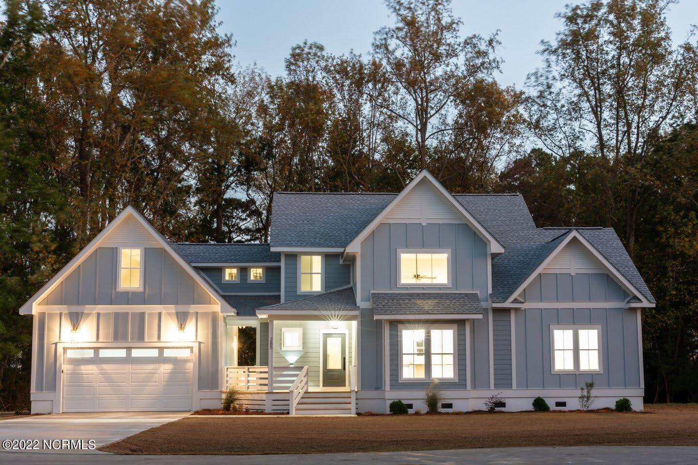 Single Family Homes 为 销售 在 285 Pintail Drive Minnesott Beach, 北卡罗来纳州 28510 美国