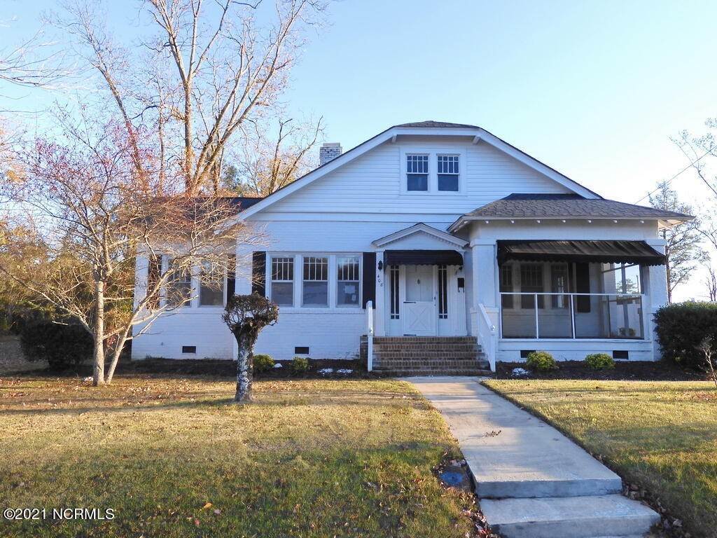 Single Family Homes для того Продажа на 408 Granville Street Windsor, Северная Каролина 27983 Соединенные Штаты