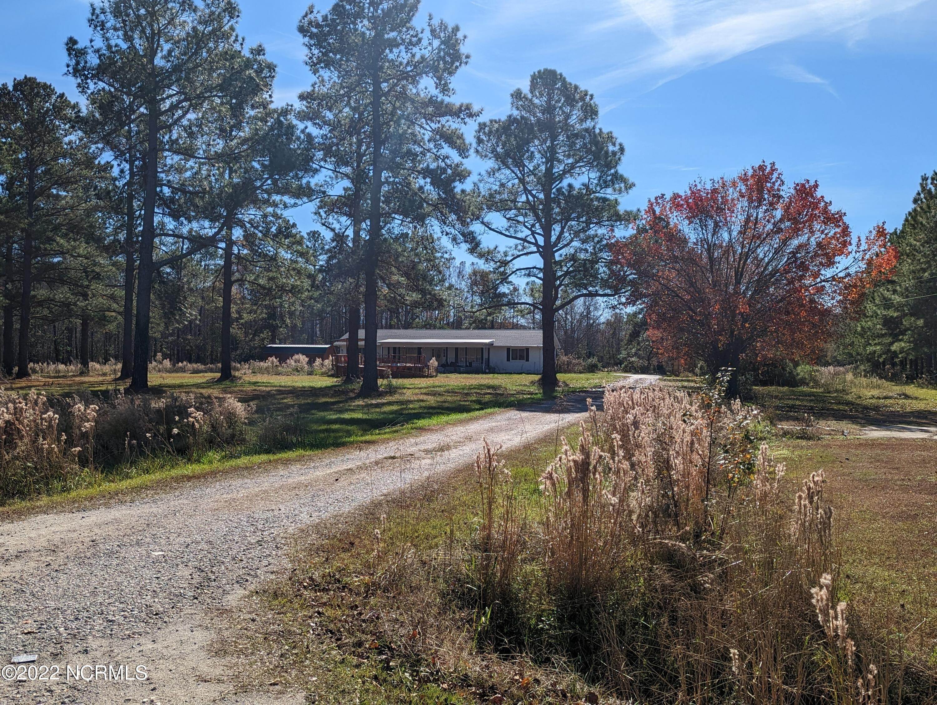 Single Family Homes por un Venta en 2395 Peanut Worley Road Cerro Gordo, Carolina Del Norte 28430 Estados Unidos