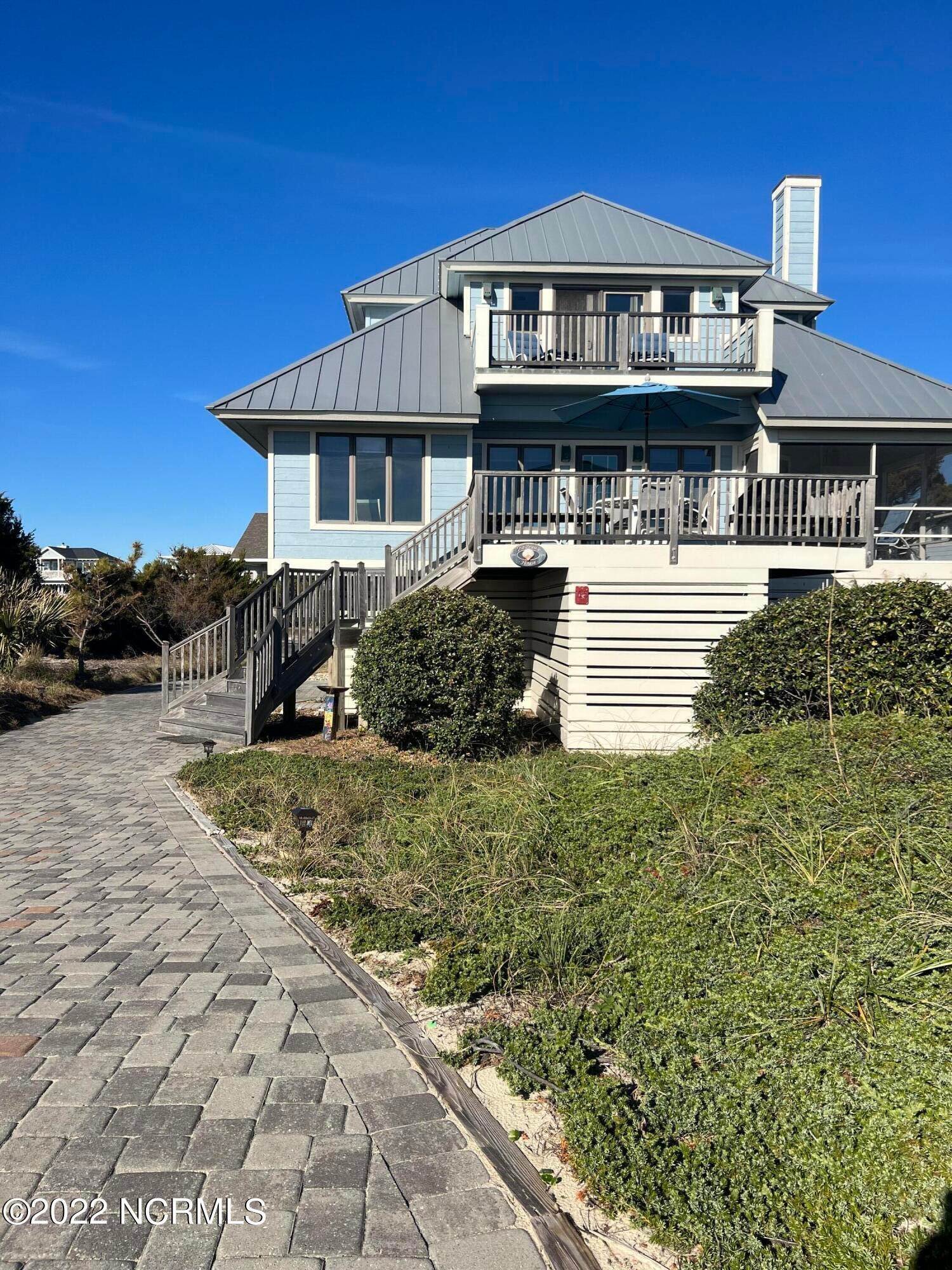 Single Family Homes для того Продажа на 9 Starrush Trail Bald Head Island, Северная Каролина 28461 Соединенные Штаты