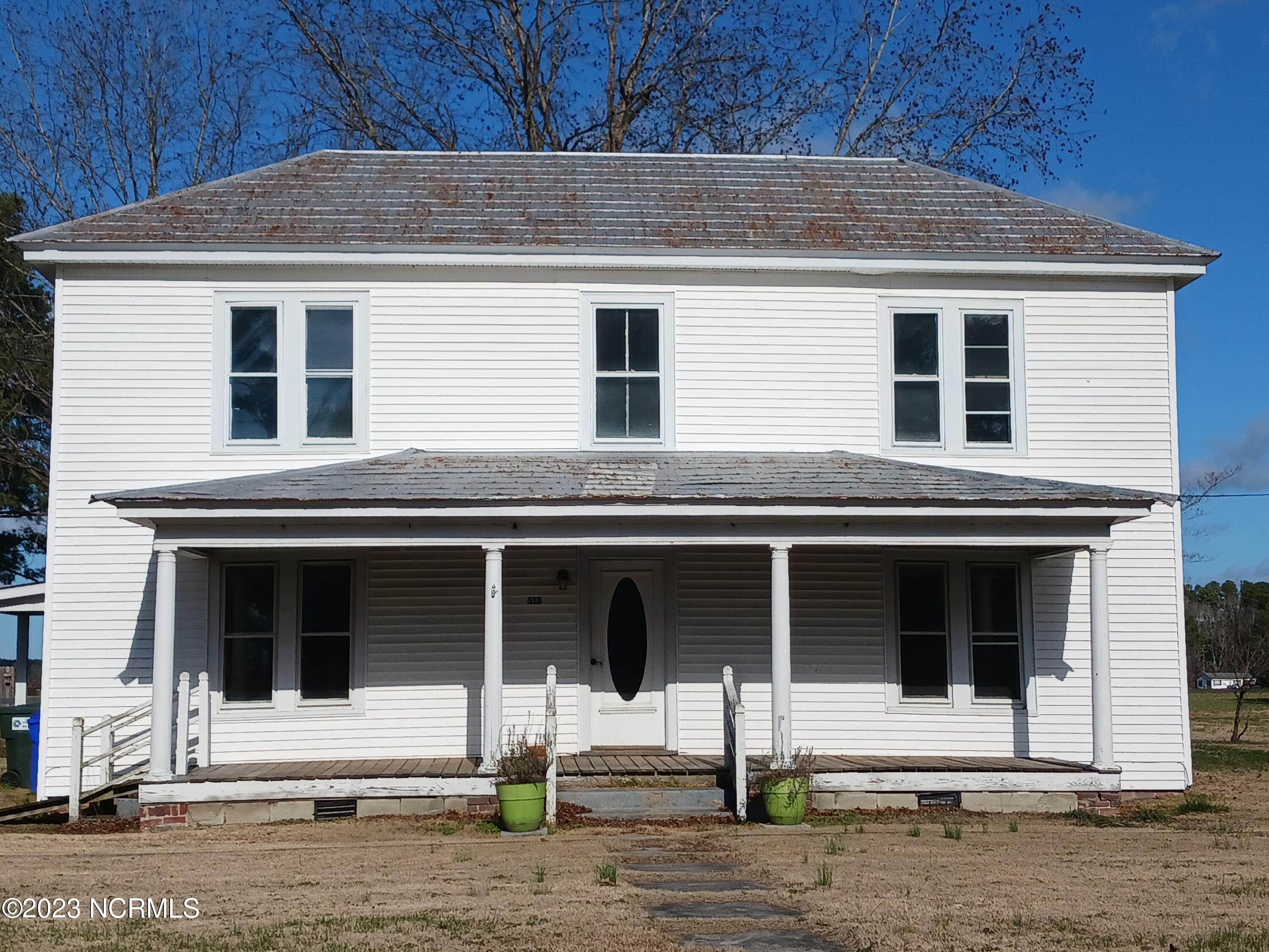 Single Family Homes для того Продажа на 513 High Street Gatesville, Северная Каролина 27938 Соединенные Штаты