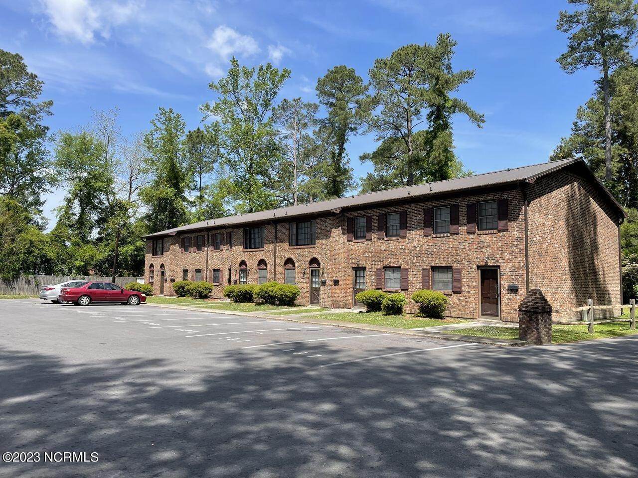 Commercial for Sale at 121 Stratton Place Wallace, North Carolina 28466 United States