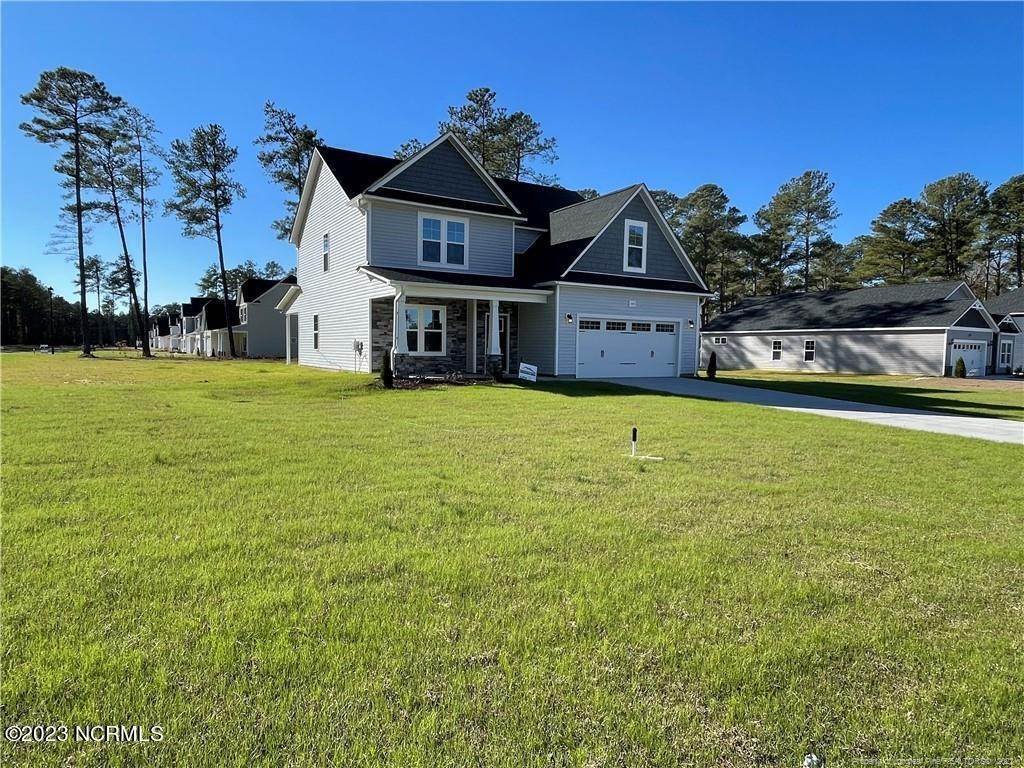 Single Family Homes для того Продажа на 100 Pine Needle Drive Salemburg, Северная Каролина 28385 Соединенные Штаты