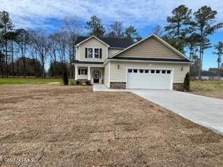 Single Family Homes для того Продажа на 103 Pine Needle Drive Salemburg, Северная Каролина 28385 Соединенные Штаты