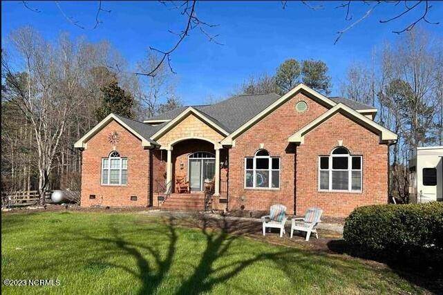 Single Family Homes для того Продажа на 350 Westerman Place Smithfield, Северная Каролина 27577 Соединенные Штаты