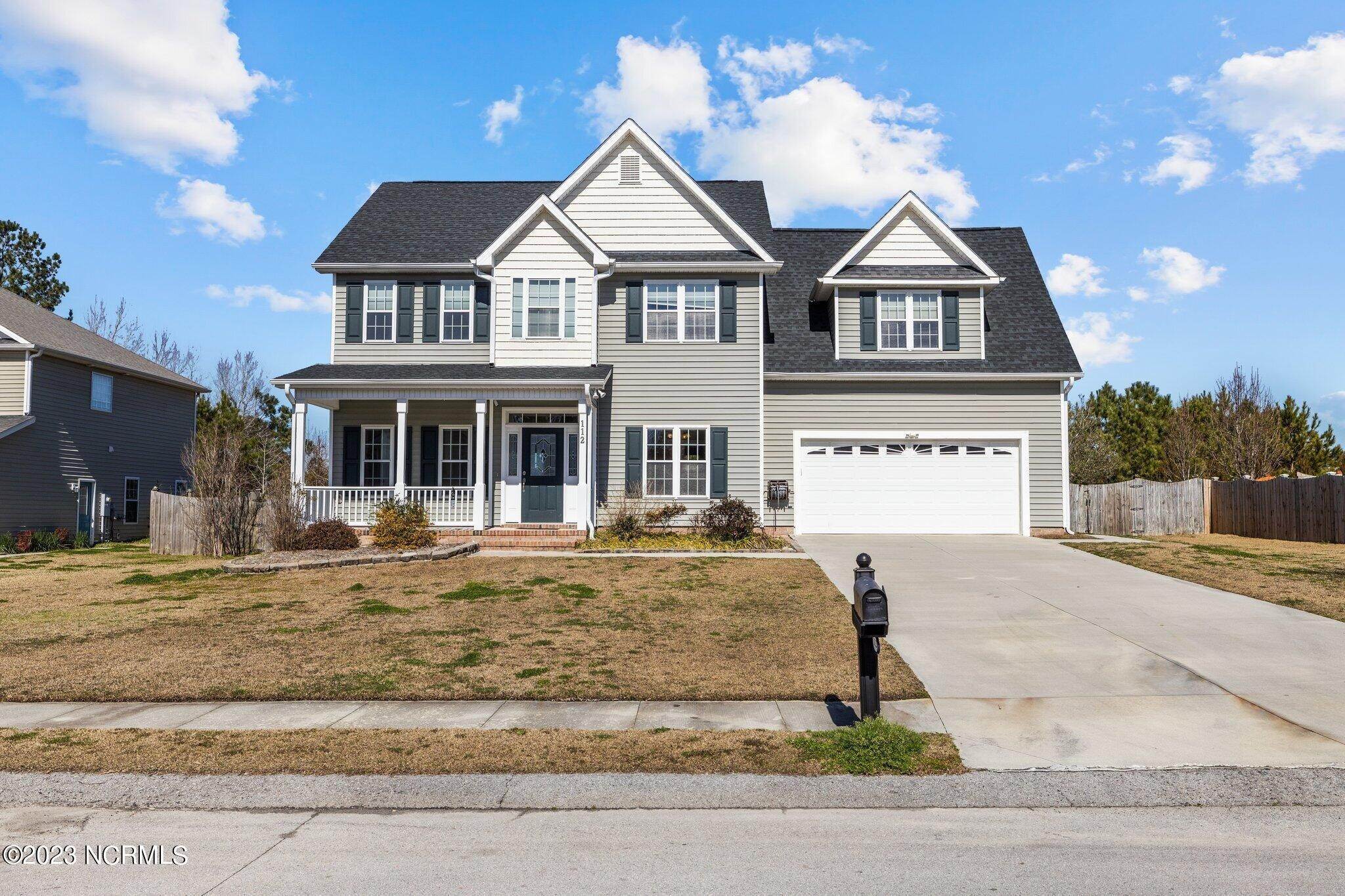 Single Family Homes в 112 Cormorant Drive Swansboro, Северная Каролина 28584 Соединенные Штаты