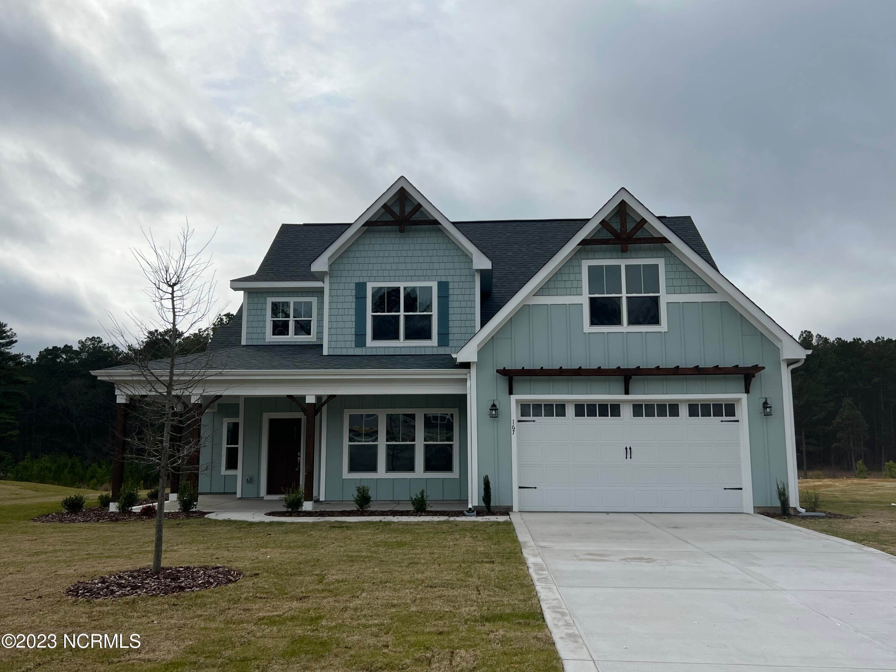 Single Family Homes for Sale at 167 Amelia Drive Carthage, North Carolina 28327 United States