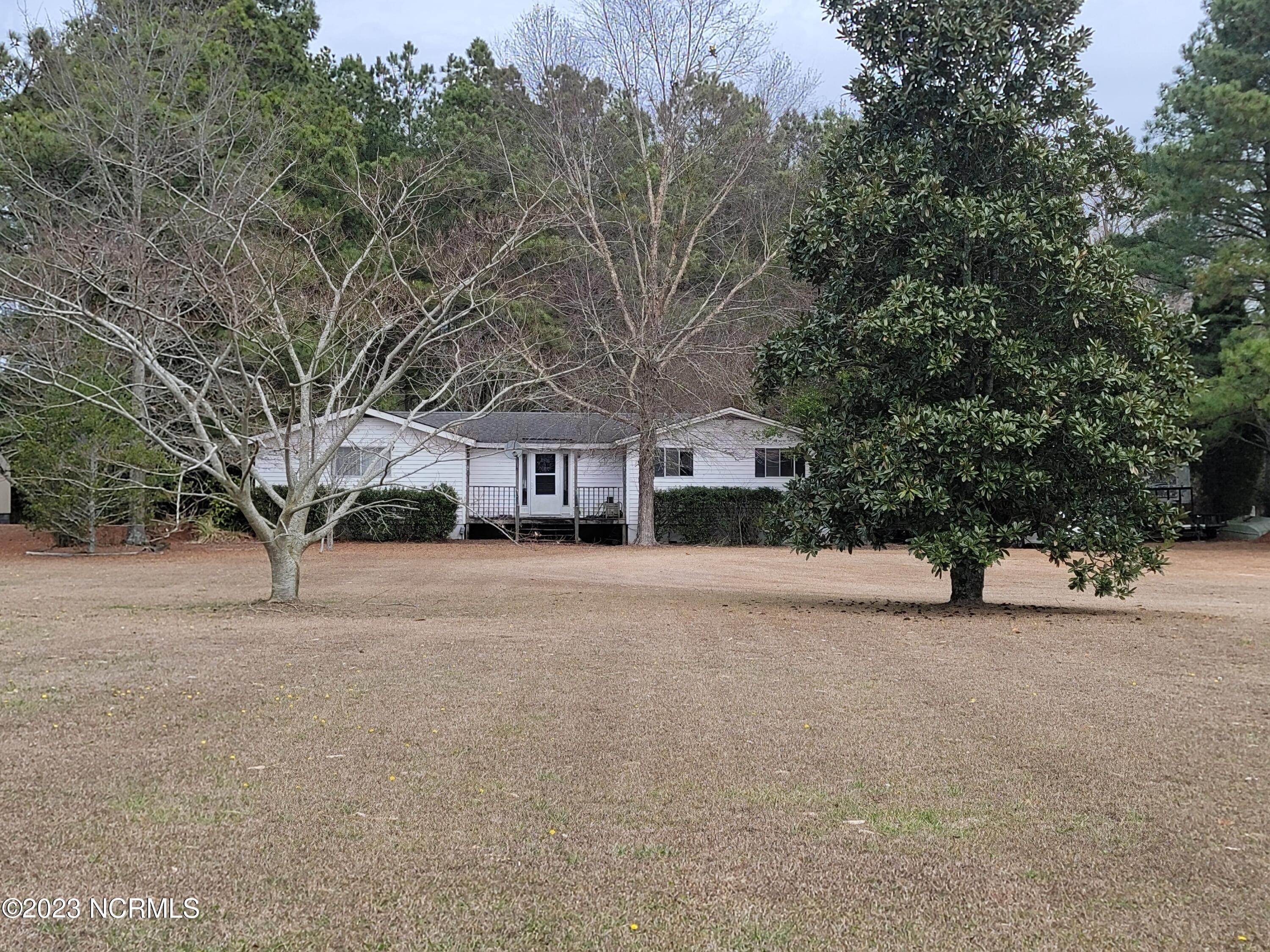 Single Family Homes для того Продажа на 283 Grassy Ridge Road Pantego, Северная Каролина 27860 Соединенные Штаты