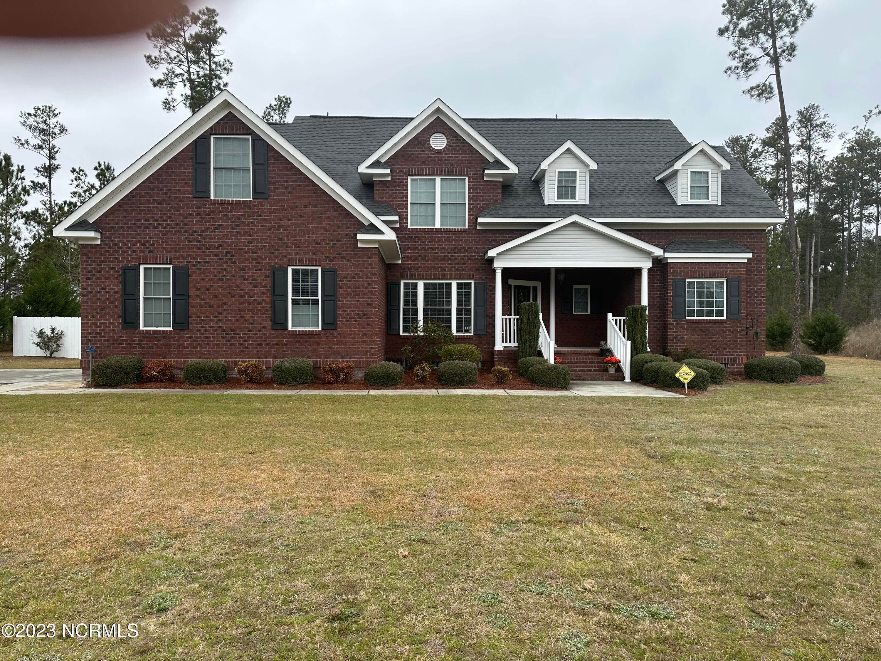 Single Family Homes для того Продажа на 139 Crystal Court Rockingham, Северная Каролина 28379 Соединенные Штаты
