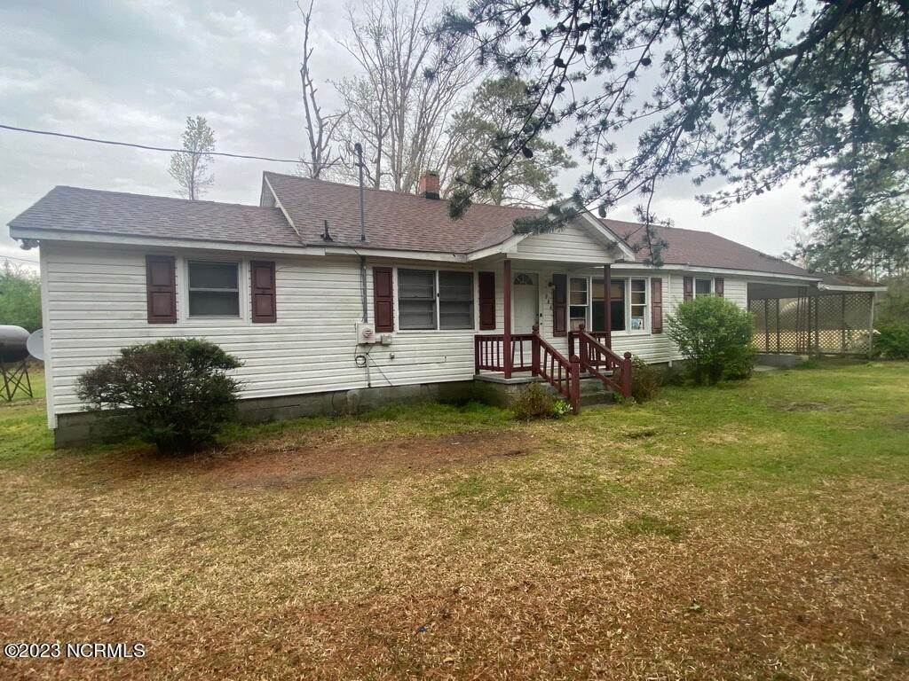 Single Family Homes 为 销售 在 944 Republican Road Windsor, 北卡罗来纳州 27983 美国