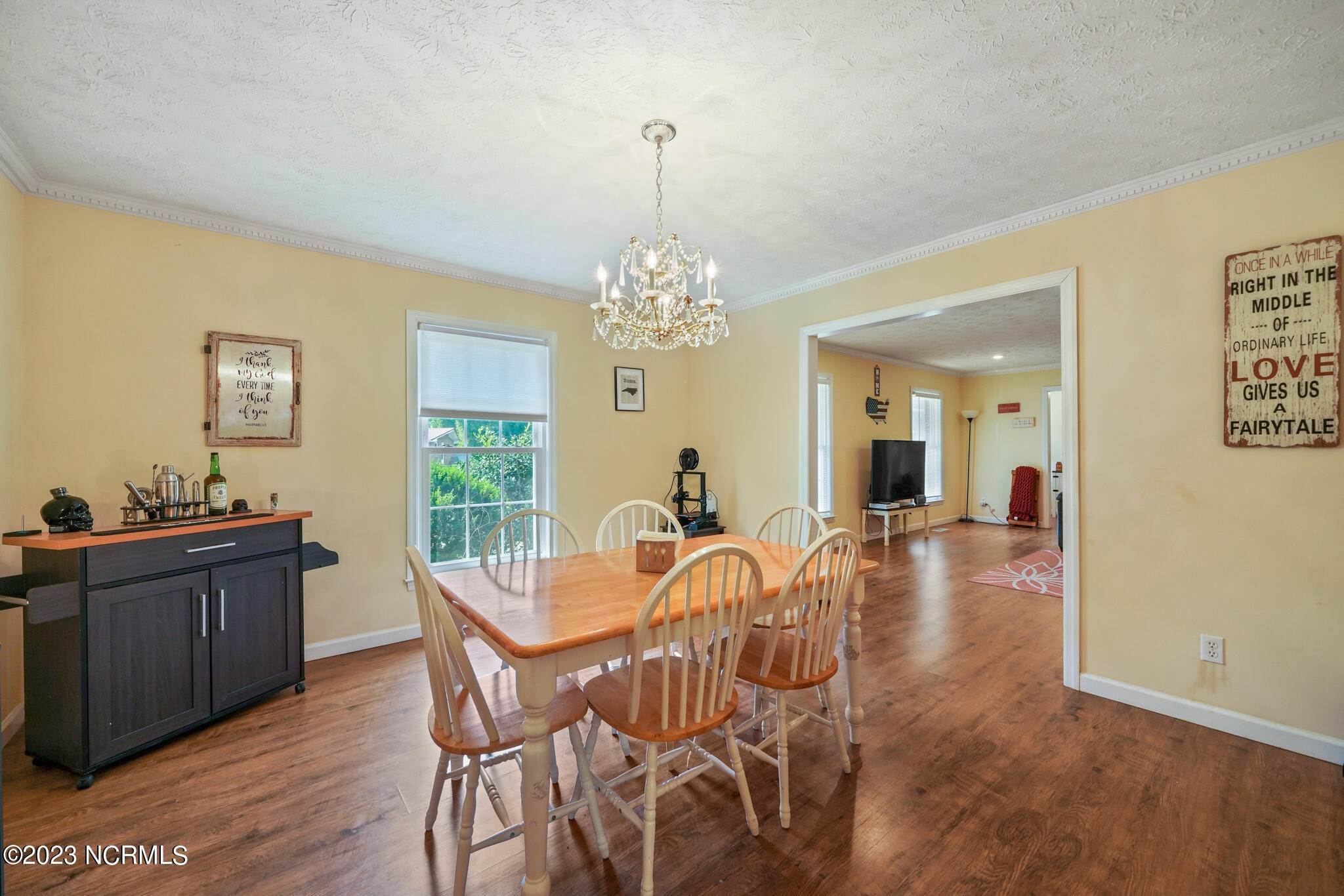 11. Single Family Homes for Sale at 102 Woodland Drive Elizabethtown, North Carolina 28337 United States