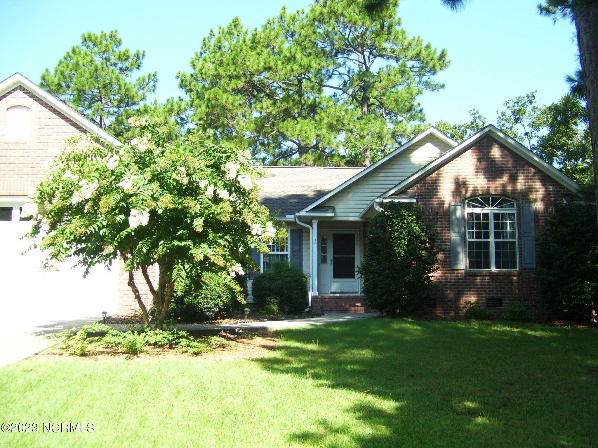 3. Single Family Homes at 3 Topaz Lane Pinehurst, North Carolina 28374 United States
