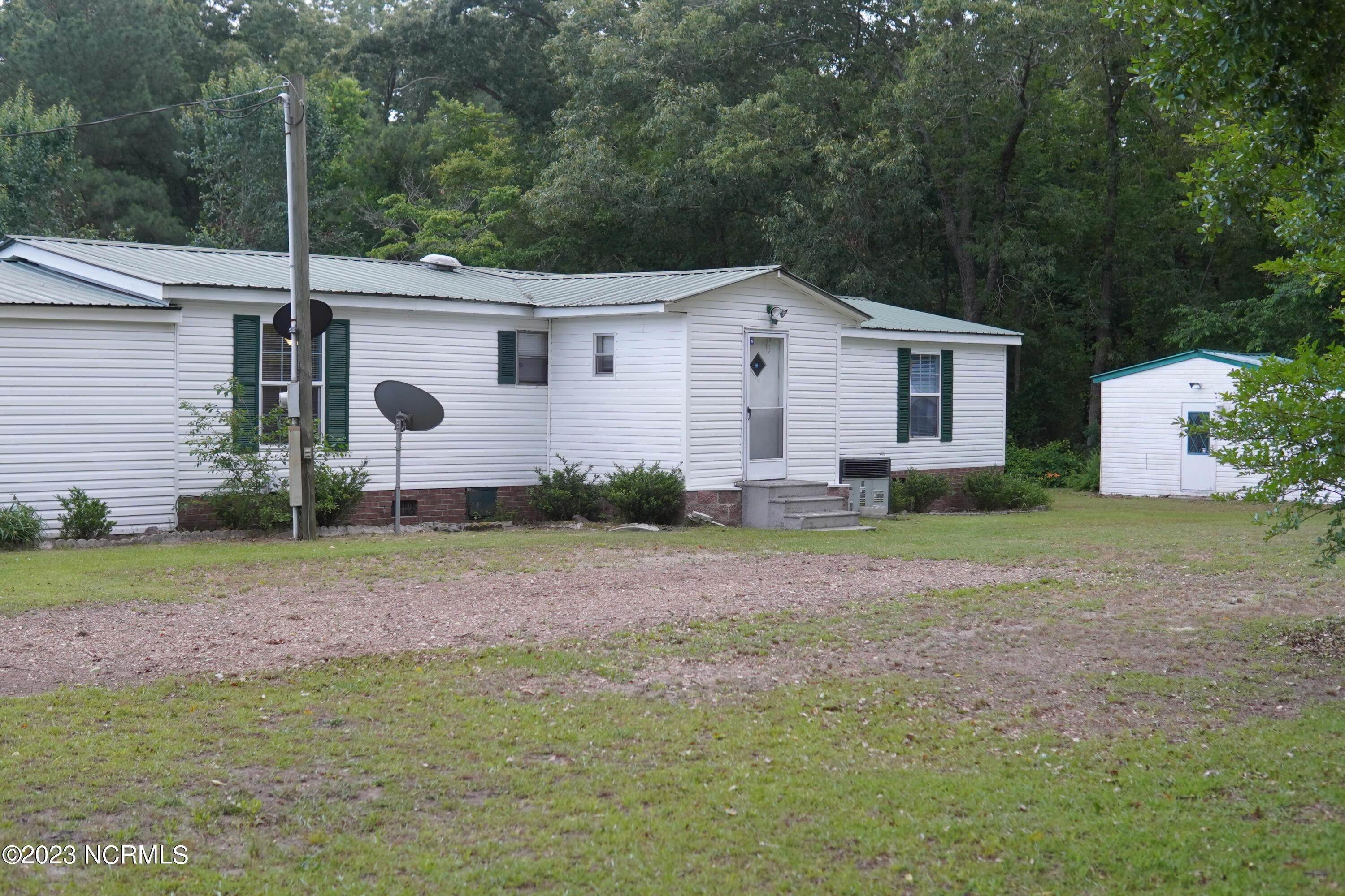 9. Manufactured Home for Sale at 23021 Crandall Street Laurinburg, North Carolina 28352 United States