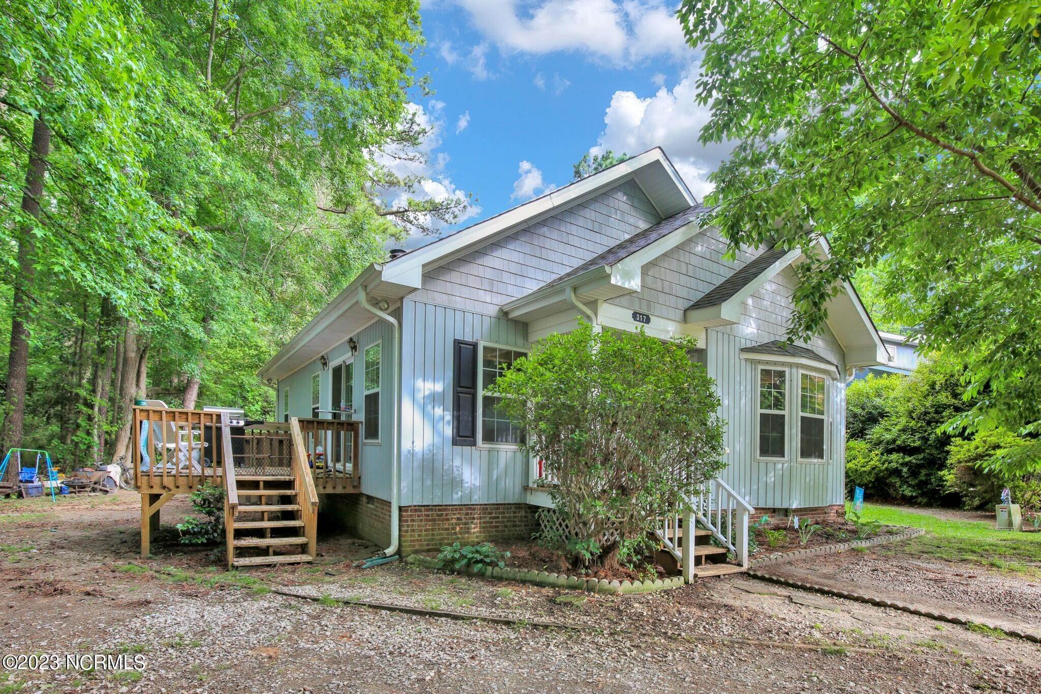 5. Single Family Homes for Sale at 317 Yarmouth Tern Sanford, North Carolina 27332 United States