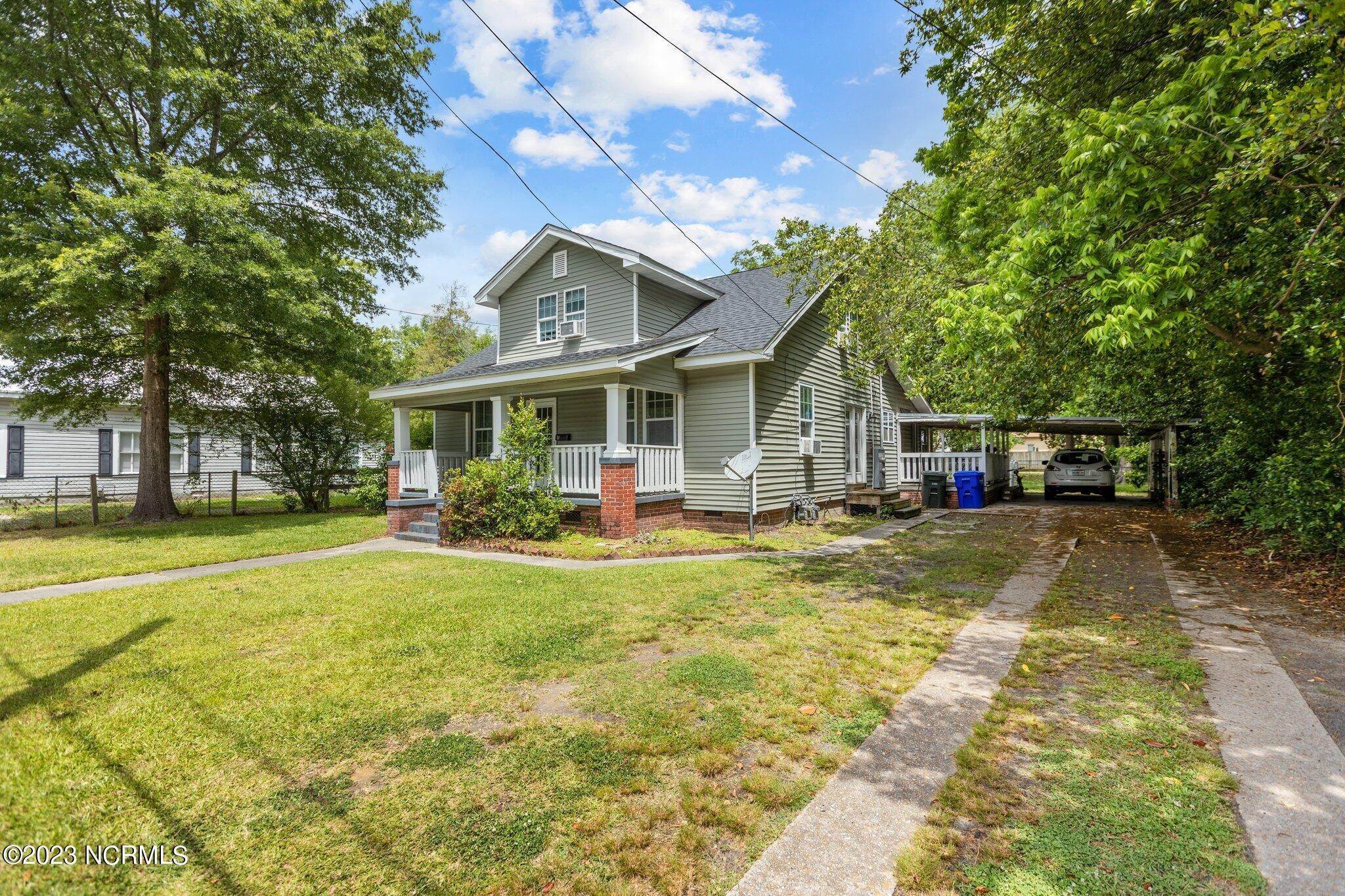 4. Duplex Homes at 205 13th Street Greenville, North Carolina 27834 United States