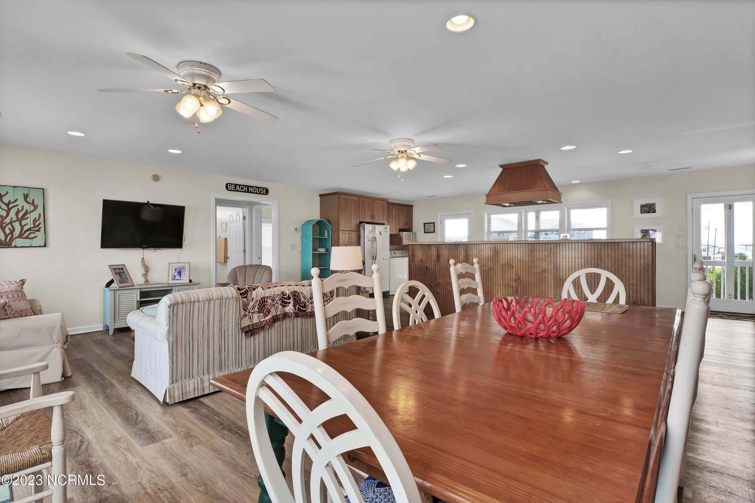 13. Single Family Homes for Sale at 2391 Island Drive N Topsail Beach, North Carolina 28460 United States