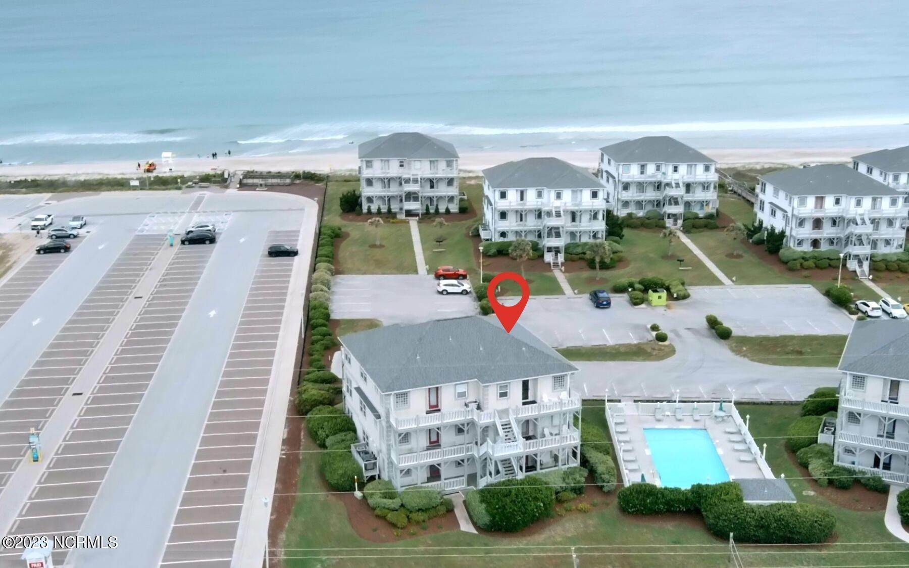 3. Condominiums for Sale at 2802 Pier Point Drive Emerald Isle, North Carolina 28594 United States