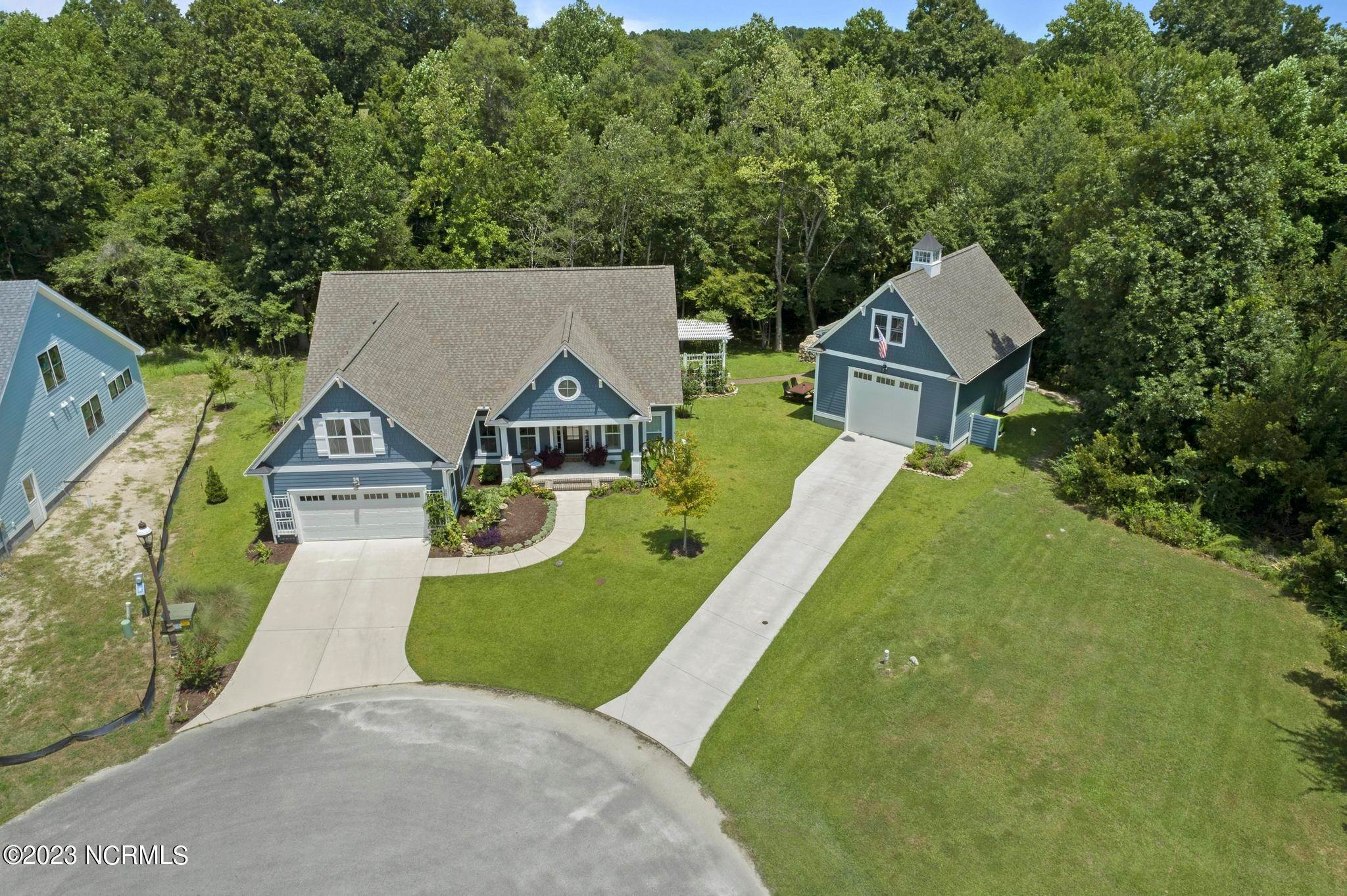 Single Family Homes for Sale at 267 Everett Park Trail Holly Ridge, North Carolina 28445 United States