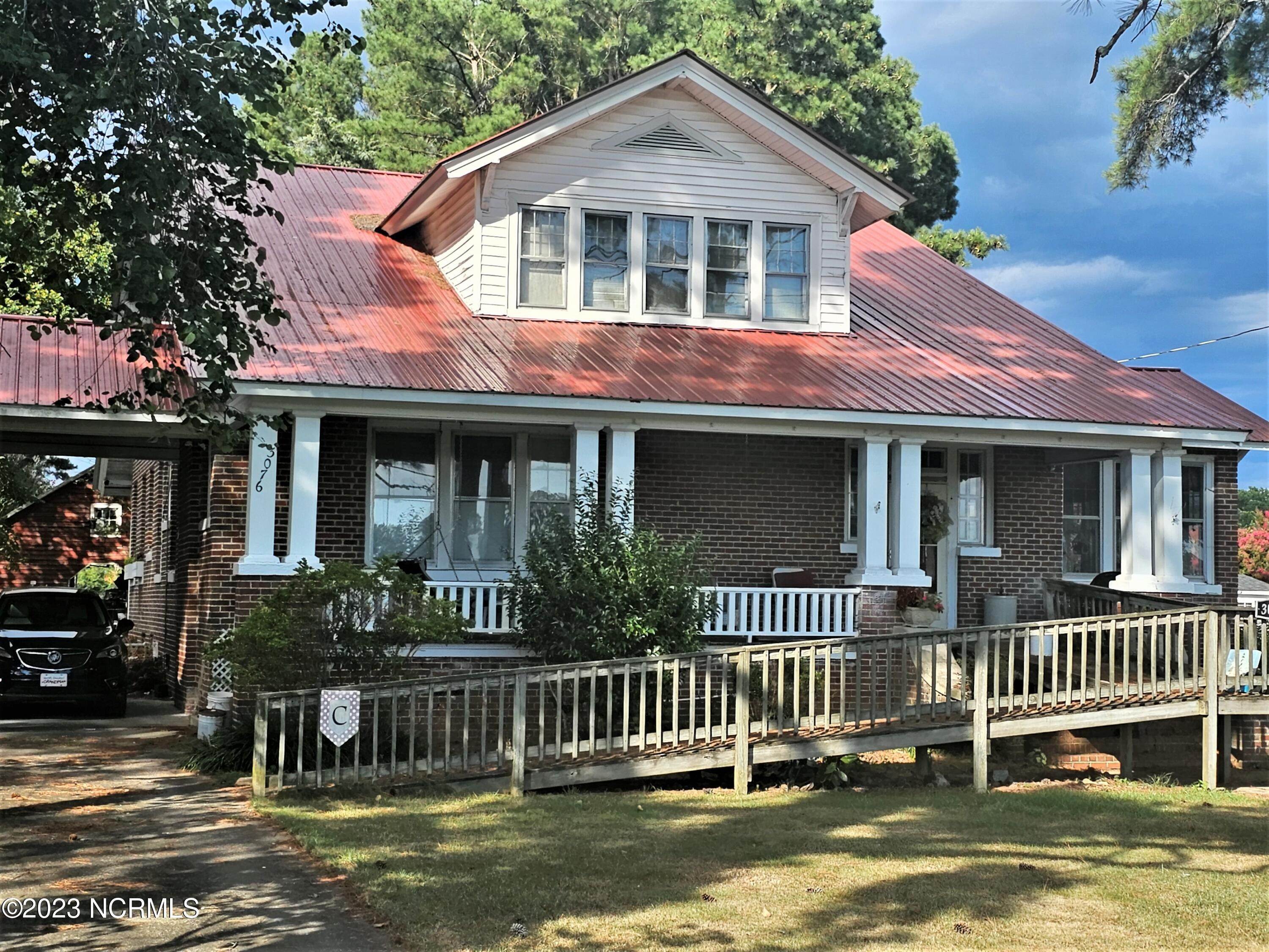 Single Family Homes для того Продажа на 3076 Nc 35 Highway Potecasi, Северная Каролина 27867 Соединенные Штаты