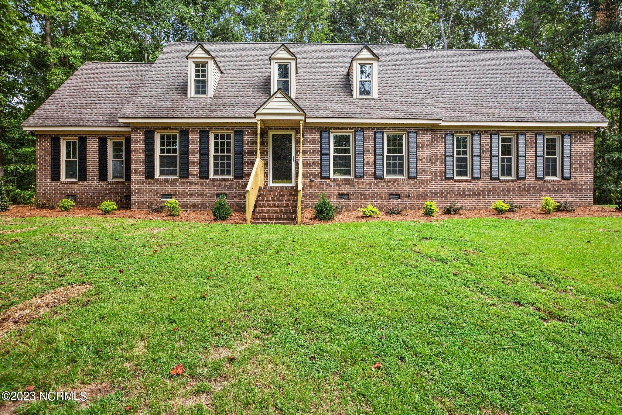 Single Family Homes for Sale at 3392 Reges Store Road Rocky Mount, North Carolina 27804 United States