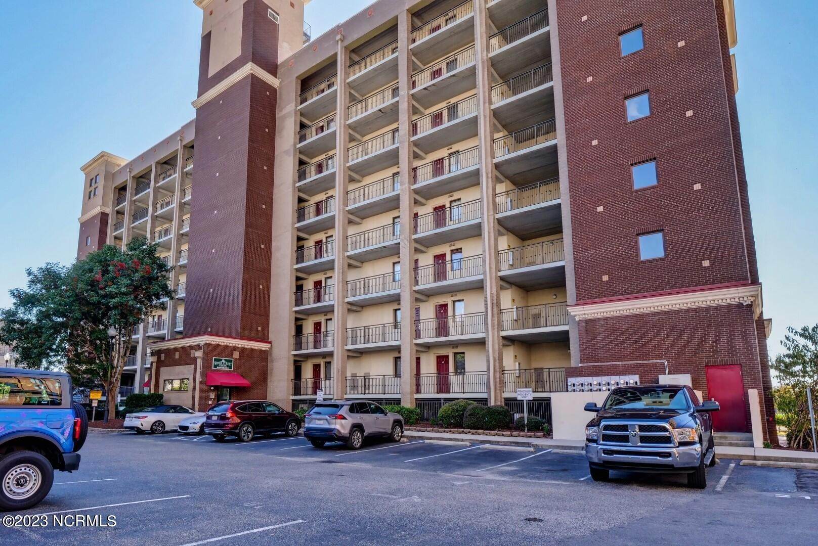 Condominiums for Sale at 106 Water Street Wilmington, North Carolina 28401 United States