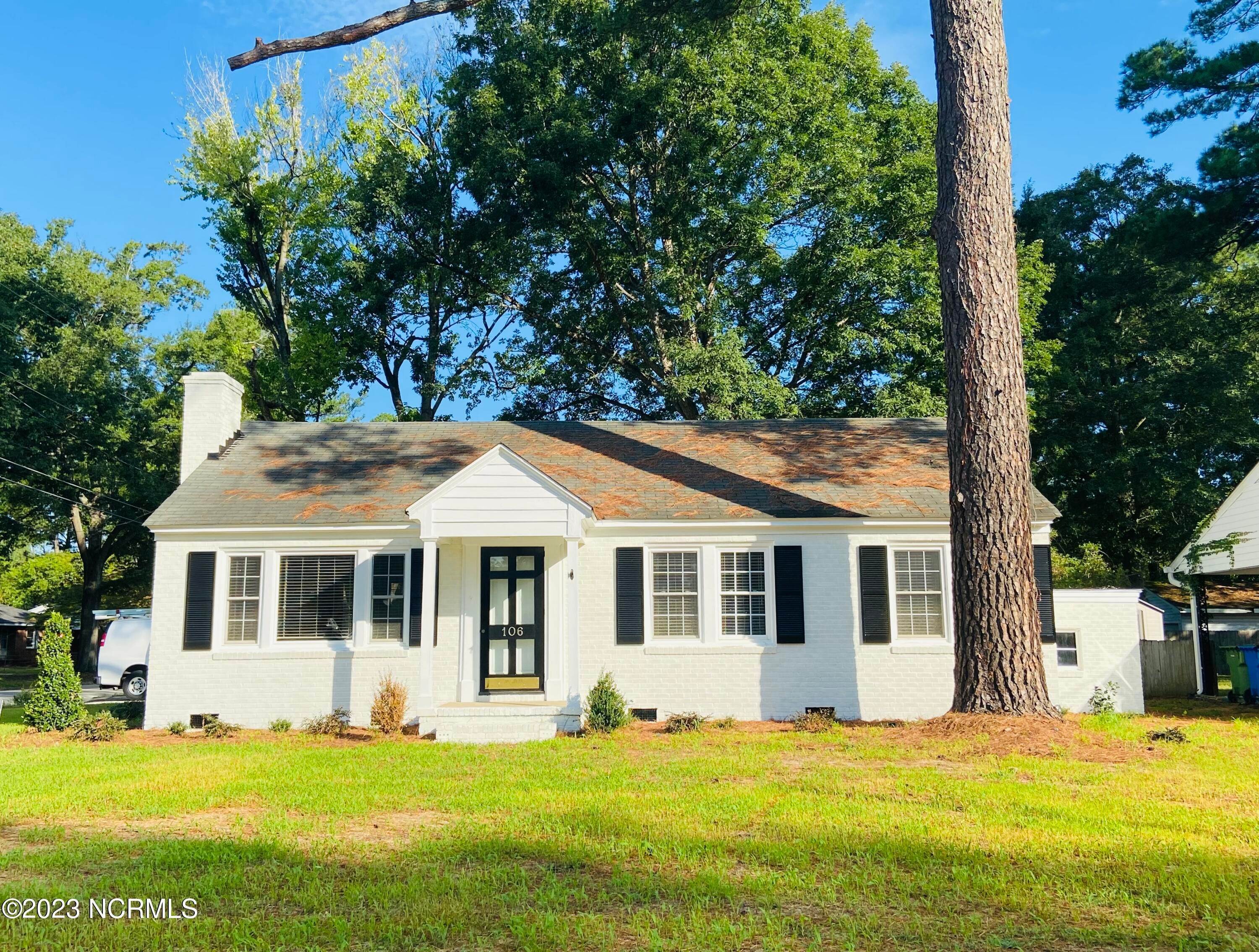 Single Family Homes à 106 Rowe Avenue Wilson, Caroline du Nord 27893 États-Unis