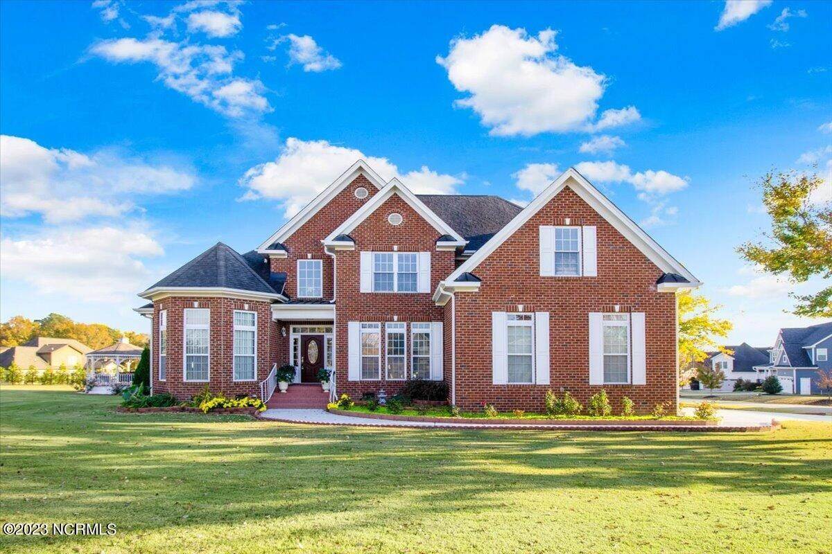 Single Family Homes для того Продажа на 19 Silverside Drive Angier, Северная Каролина 27501 Соединенные Штаты