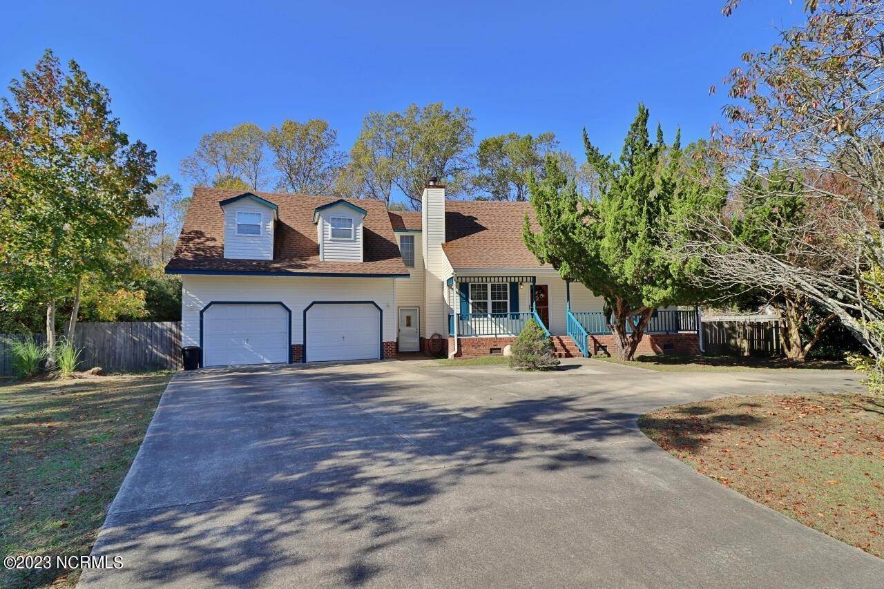 Single Family Homes for Sale at 104 Poplarwood Drive Maple, North Carolina 27956 United States